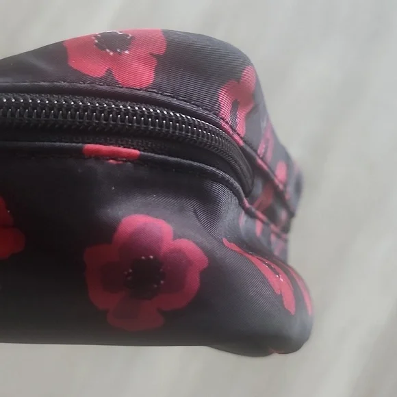 Kate Spade New York "Wilson Road Poppy" Collection - Picture 10 of 13